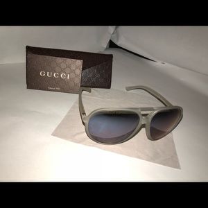 Gucci aviator sunglasses